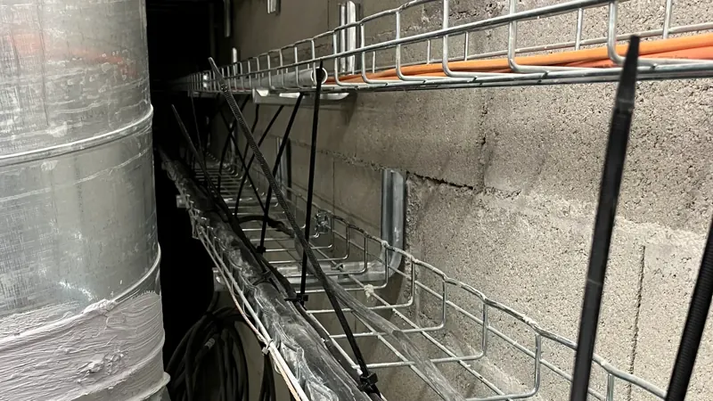 Dimensionner un chemin de câble : remplissage, charge et portée